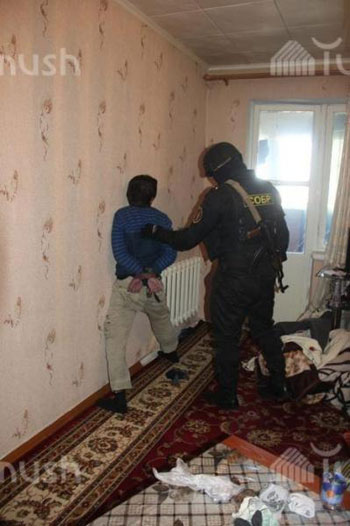 Задержание одного из преступников, устроивших покушение на ахмадийцев в Киргизии в конце 2015 года