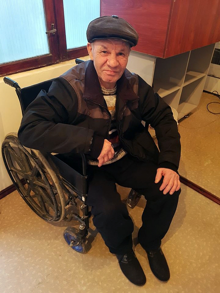 Сергей в доме у Марины