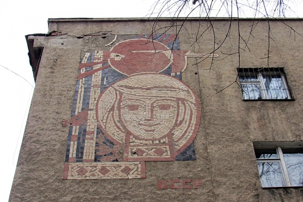 Так дом выглядел недавно. Фото Фатимы Абдурахмановой, опубликованное в группе Мозаики Узбекистана