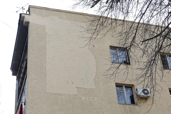 Так дом выглядел недавно. Фото Фатимы Абдурахмановой, опубликованное в группе Мозаики Узбекистана
