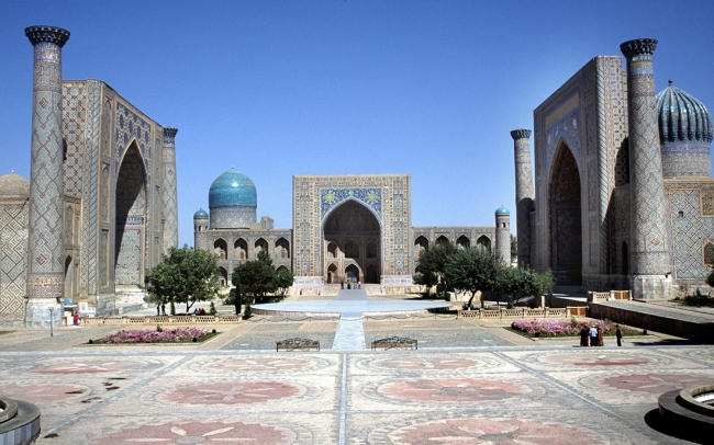 Площадь Регистан в Самарканде. Фото из интернета
